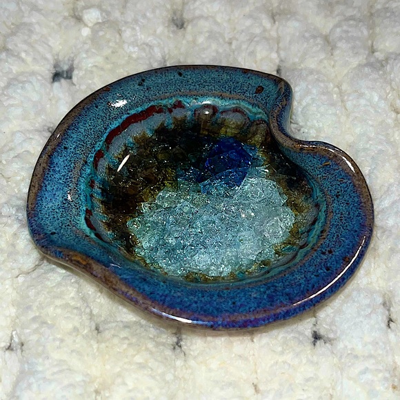 Crackle Glass Trinket Dish - Picture 1 of 2